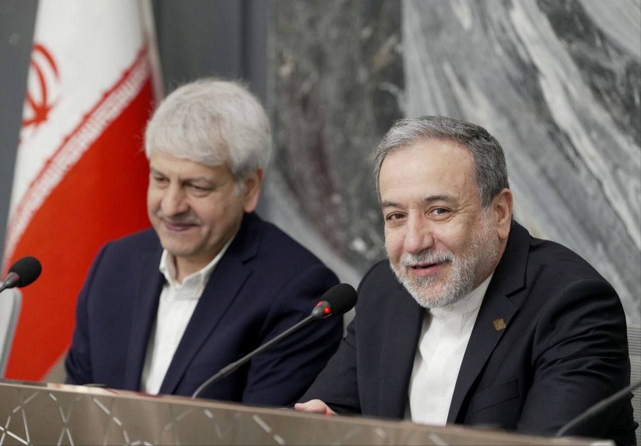 پاسخ عراقچی به ترامپ و زمان مذاکرات