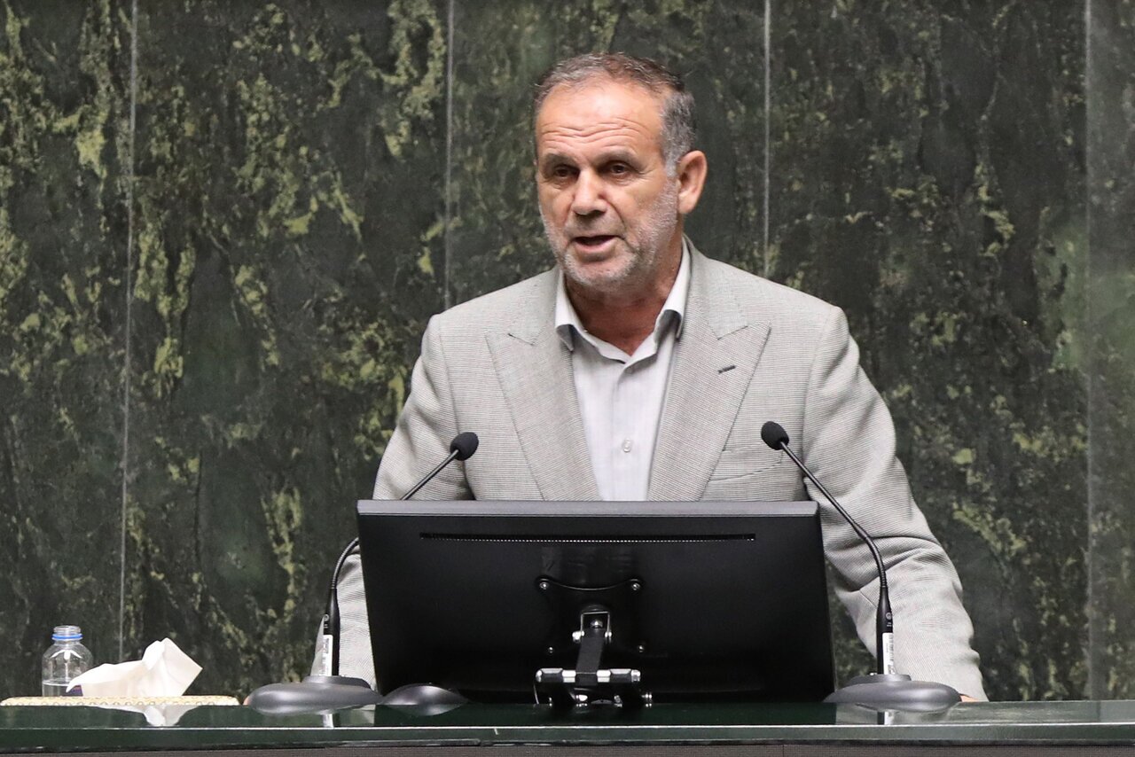 بازداشت کودکان و نوجوانان در اعتراضات/ نماینده مجلس: بر اساس حقوق آنها برخورد میشود بازداشت کودکان و نوجوانان در اعتراضات/ نماینده مجلس: بر اساس حقوق آنها برخورد میشود