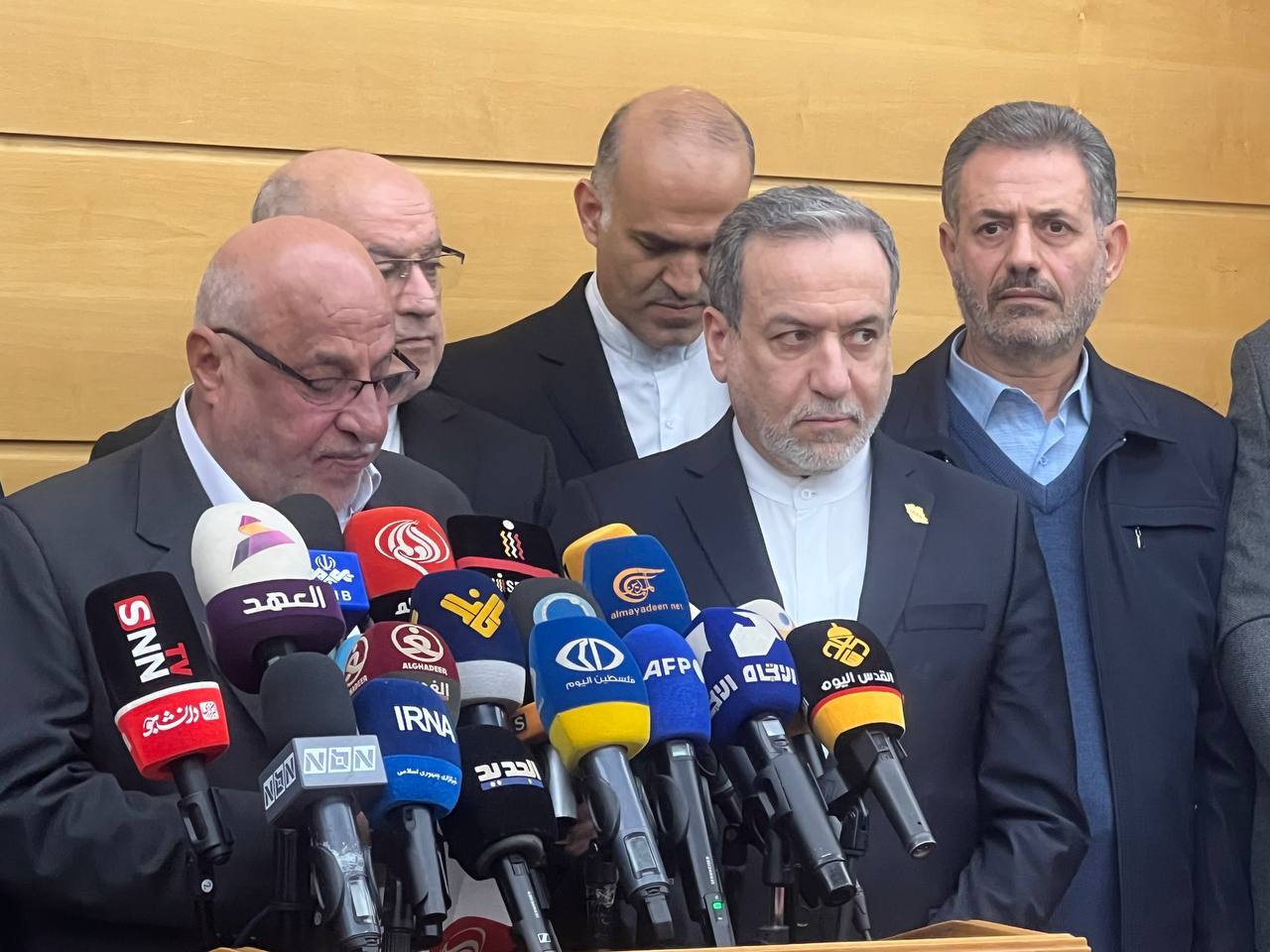 عراقچی وارد بیروت شد؛ ما خواهان جنگ نیستیم