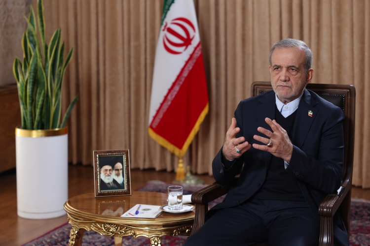 پزشکیان: اعتراضات مردم را به حق میدانیم/ حمله به اماکن عمومی نقشه آمریکا و اسرائیل است پزشکیان: اعتراضات مردم را به حق میدانیم/ حمله به اماکن عمومی نقشه آمریکا و اسرائیل است