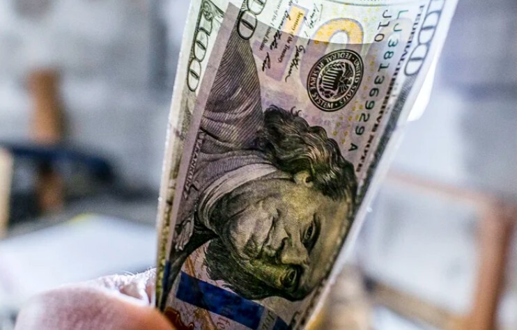 قیمت ارز در مرکز مبادله تکنرخی شد قیمت ارز در مرکز مبادله تکنرخی شد