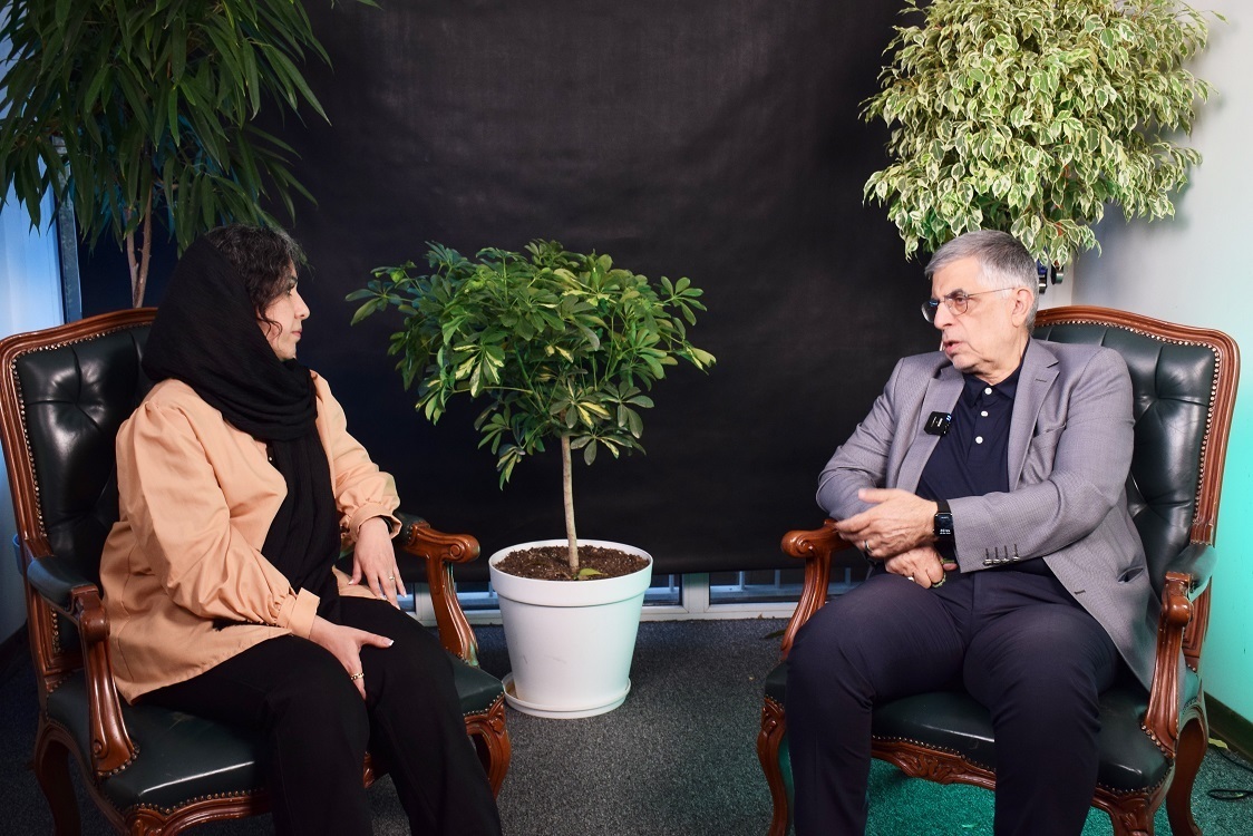 ارزیابی کرباسچی از شرایط کشور و نقد سیاست‌های حاکم؛ نمی‌شود مردم را در تعلیق نگه داشت