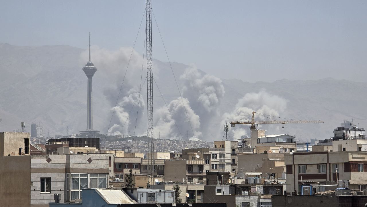 گزارش رویترز درباره واکنش ایران در صورت حمله آمریکا