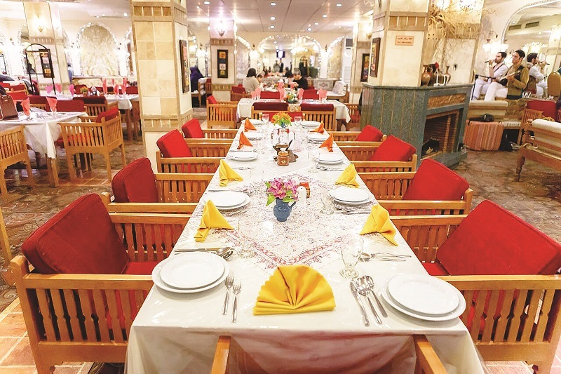 خداحافظی مردم با رستوران‌ها؛ امنیت شغلی میلیون‌ها نفر در خطر