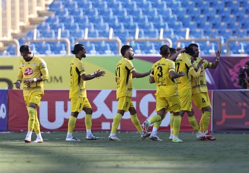 شکست تلخ پرسپولیس در شیراز/ اولین ناکامی اوسمار شکست تلخ پرسپولیس در شیراز/ اولین ناکامی اوسمار