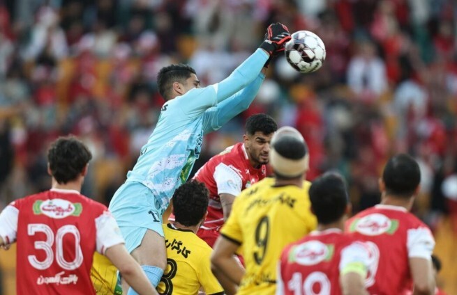 درخواست پرسپولیس برای دیدار با سپاهان