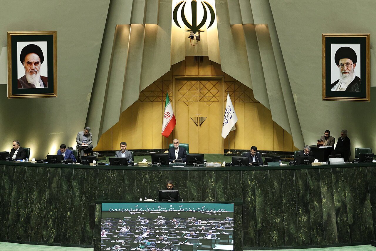 ادامه رسیدگی به طرح راهپیمایی‌ها و انتخاب یک نماینده در ستاد امر به معروف