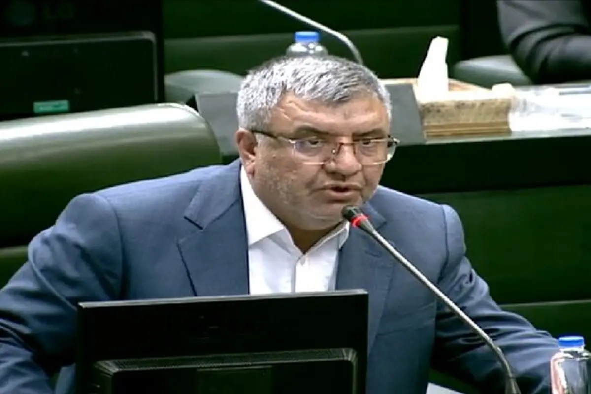 بامری، نماینده مجلس: مشکلات اقتصادی بسیار سخت شده و اعتراضات مردم به حق است