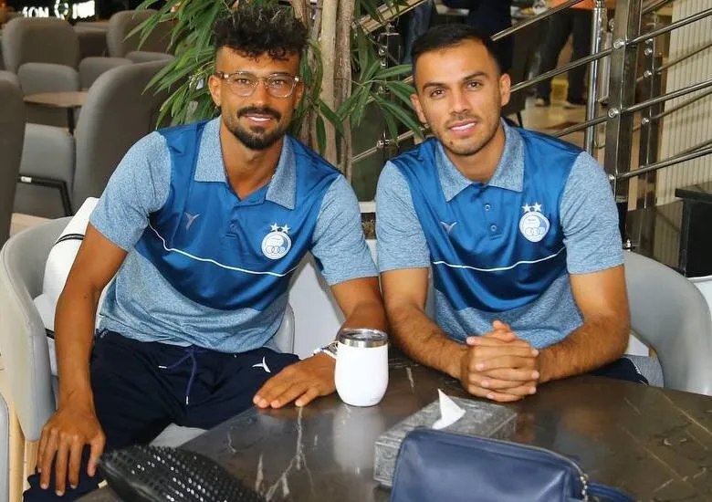 ساپینتو دوباره ۲ استقلالی را خط زد