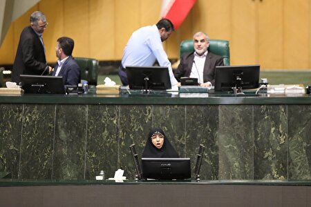 کیاسری: تورم لجام‌گسیخته، معیشت مردم را به مرز بحران رسانده/ مرگ سلامت یک واقعیت تلخ است