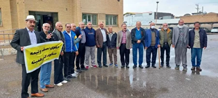 تجمع بازنشستگان در اعتراض به گرانی‌ها
