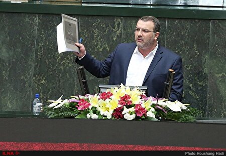 افزایش حقوق‌ها تا حد امکان به نرخ واقعی تورم نزدیک شود