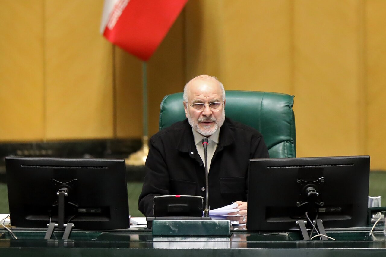 قالیباف: اعتراض مردم باید با مسئولیت‌پذیری کامل پاسخ داده شود