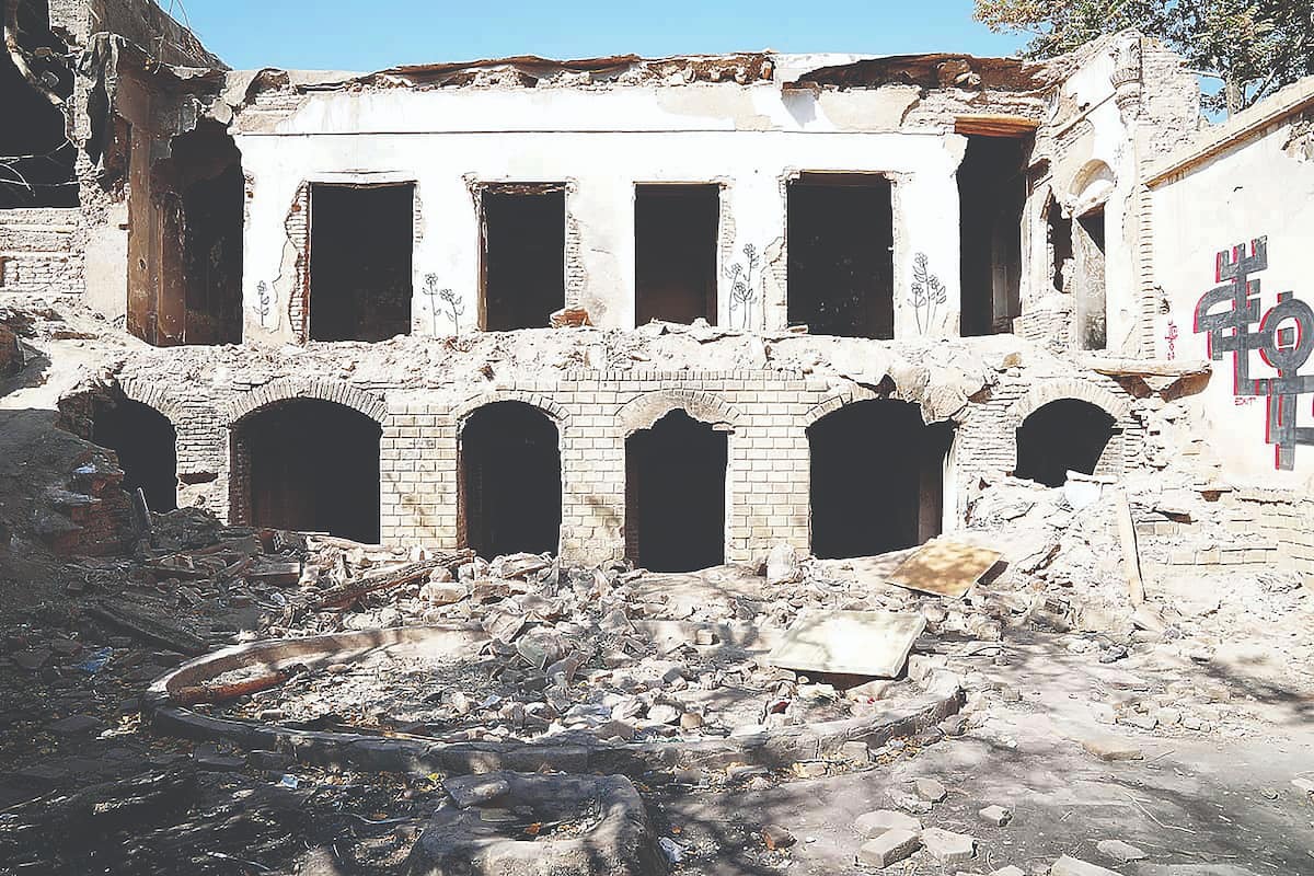 میراث ایران زیر تیغ تخریب