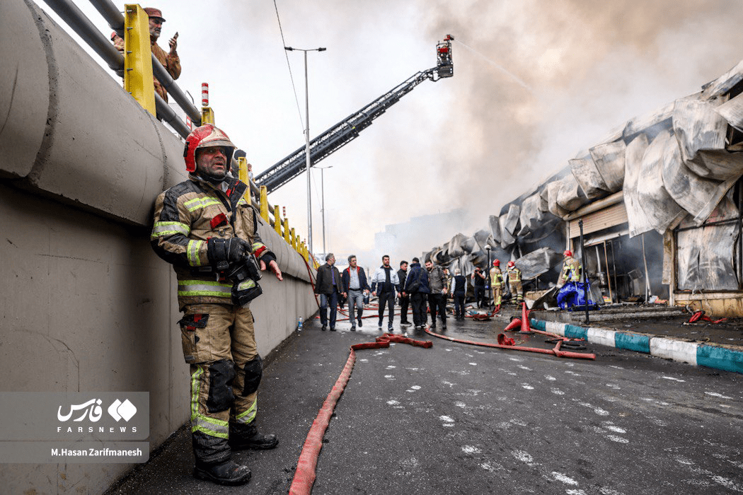 حریق بازار جنت آباد مهار شد +عکس