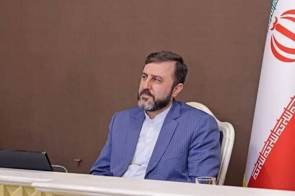 غریب‌آبادی با پیام رئیس‌جمهور راهی چین شد