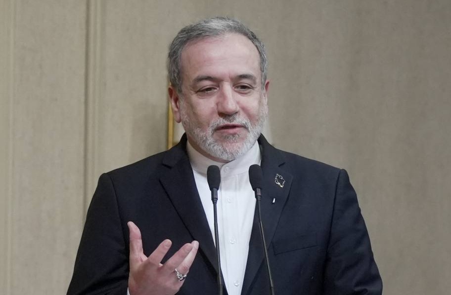 عراقچی: اصل اول قانون جنگل؛ ضعیف باشی پایمال می‌شوی