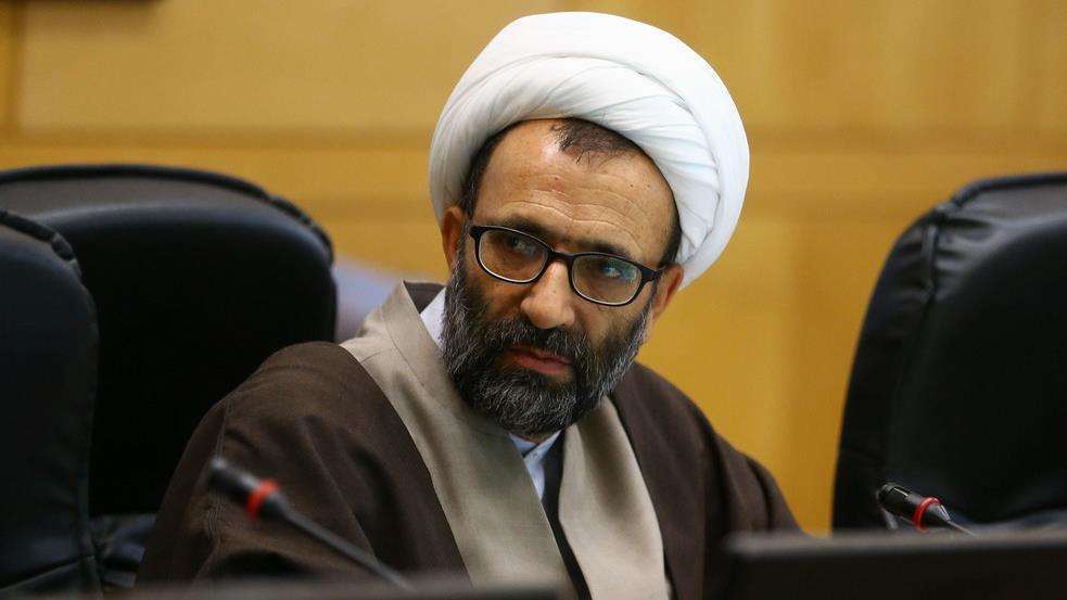 سلیمی: کوچک‌ترین خطای دشمن را با قدرت تمام پاسخ می‌دهیم/ انتقاد از تورم کمرشکن