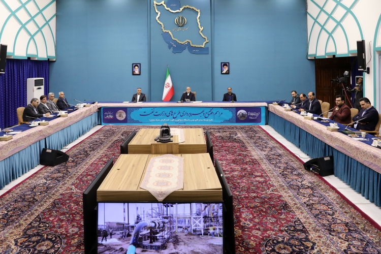 بهره‌برداری از دو طرح صنعت نفت و گاز با دستور پزشکیان