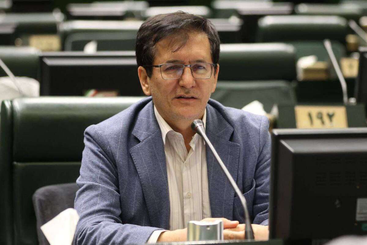 سالاری، نماینده مجلس: هیچ مرجع قضایی مجاز نیست اطفال کمتر از ۱۵ سال را بازداشت کند