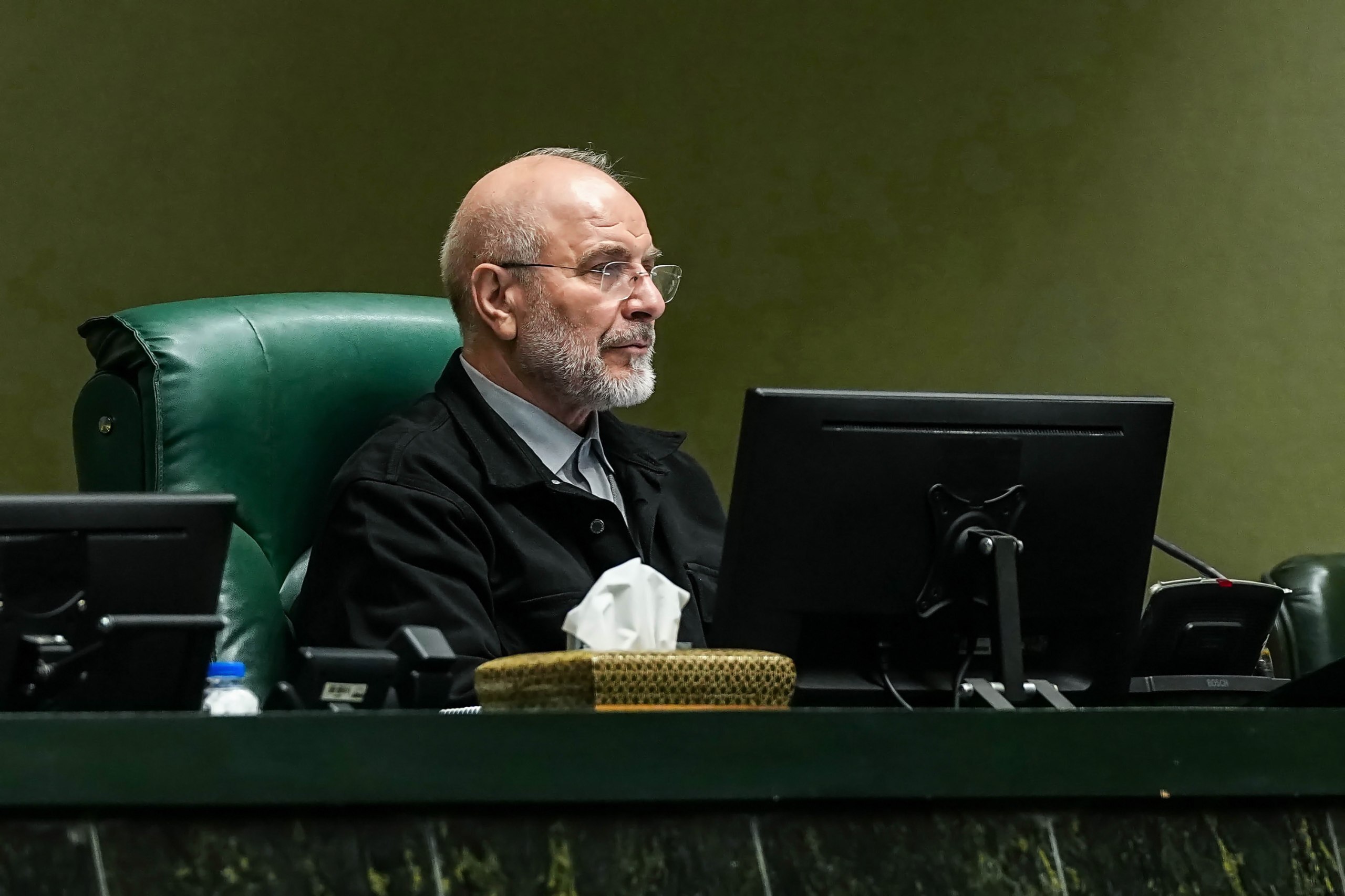 قالیباف: هرچه داریم، حاصل ایستادگی ملت ایران است