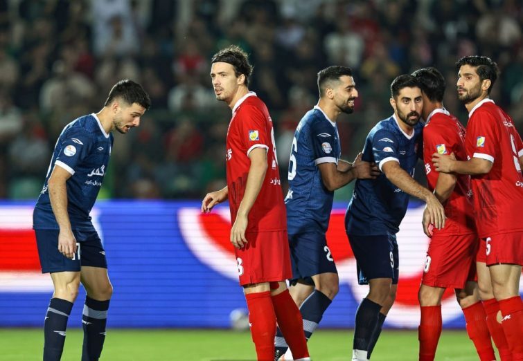 گل‌گهر - پرسپولیس؛ جنگ صدرنشینی