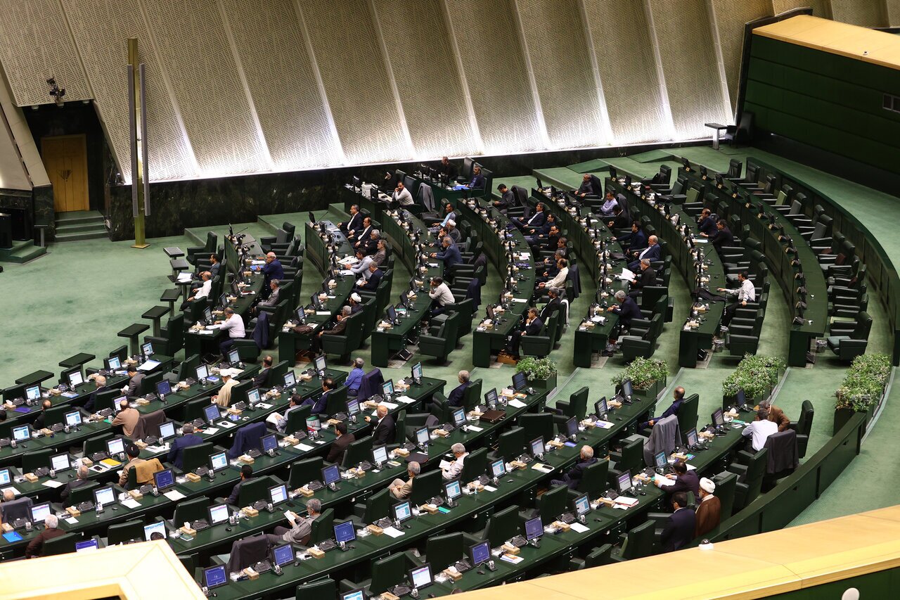 حقوق گمرکی گوشی‌های تلفن همراه/ نرخ رجیستری تعیین شد