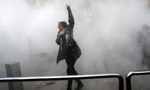 چرا نمایندگان بعد از اعتراضها یاد حق تجمع میافتند؟/ ظهرهوند: اولویتمان نبود!/ رضایی: مردم ممکن است به مسئولان بیاعتماد شده باشند چرا نمایندگان بعد از اعتراضها یاد حق تجمع میافتند؟/ ظهرهوند: اولویتمان نبود!/ رضایی: مردم ممکن است به مسئولان بیاعتماد شده باشند