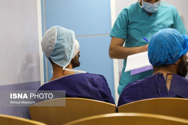 پارگی چشم‌های مردم با گلوله ساچمه/ ۱۰۰۰ نفر در بیمارستان فارابی