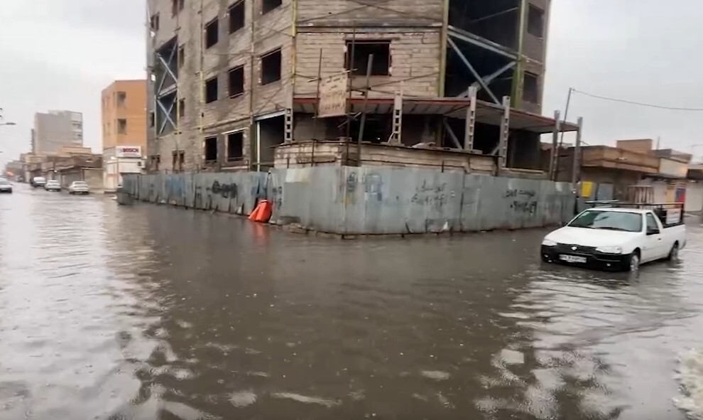 آبگرفتگی شدید در خیابان‌های اهواز +ویدیو