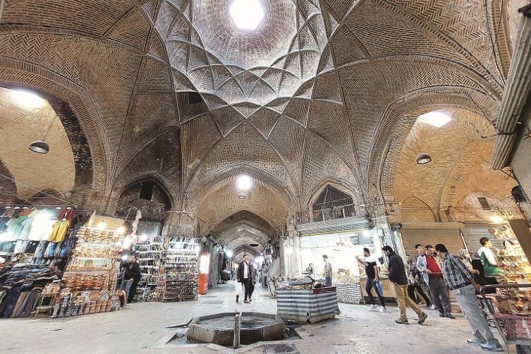 بازار تاریخی اراک در بزنگاه مرمت بازار تاریخی اراک در بزنگاه مرمت