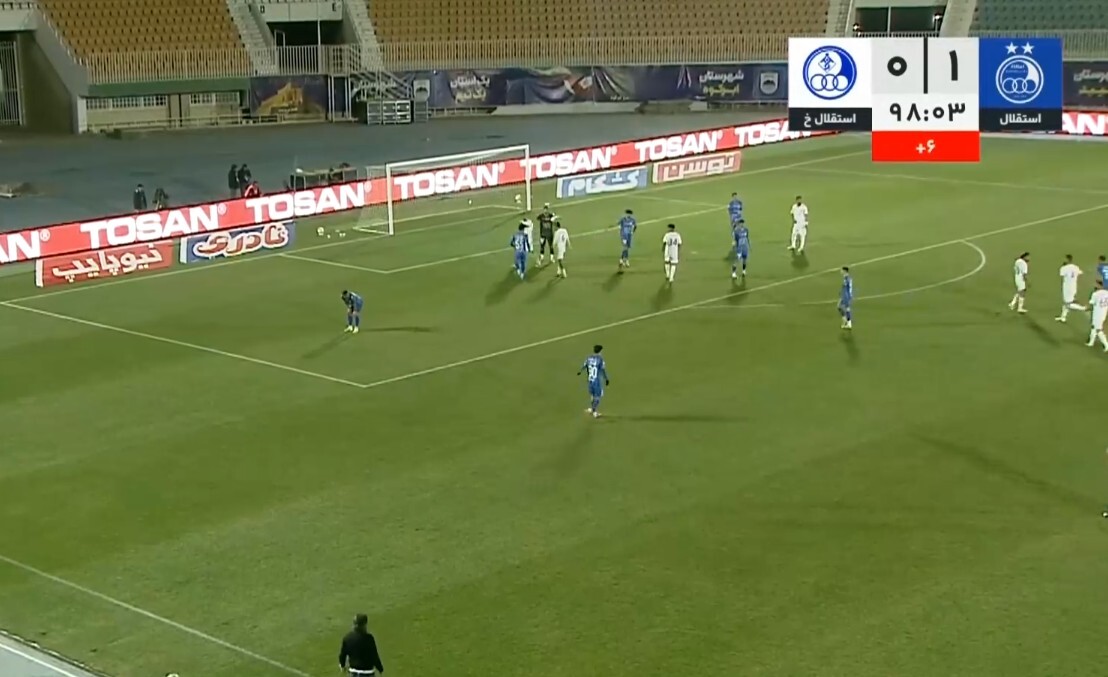 استقلال تهران ۱ - ۰ استقلال خوزستان؛ کورس قهرمانی داغ شد! استقلال تهران ۱ - ۰ استقلال خوزستان؛ کورس قهرمانی داغ شد!