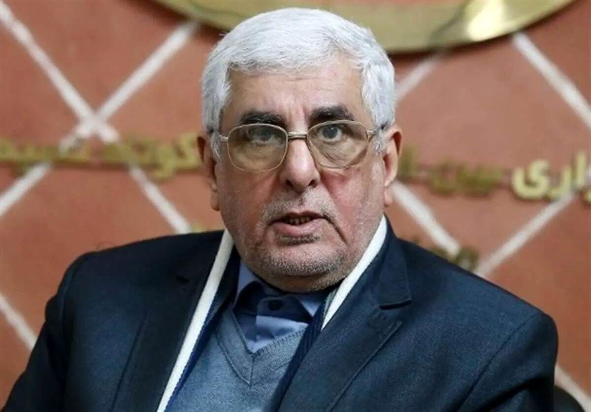 حسن هانیزاده: آمریکا دنبال حملهای ناگهانی/ سناریویی مثل عراق و لیبی برای ایران حسن هانیزاده: آمریکا دنبال حملهای ناگهانی/ سناریویی مثل عراق و لیبی برای ایران