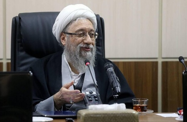 آملی لاریجانی: مجمع تشخیص بنای تعلل یا تعجیل در بررسی لوایح پالرمو و CFT ندارد آملی لاریجانی: مجمع تشخیص بنای تعلل یا تعجیل در بررسی لوایح پالرمو و CFT ندارد