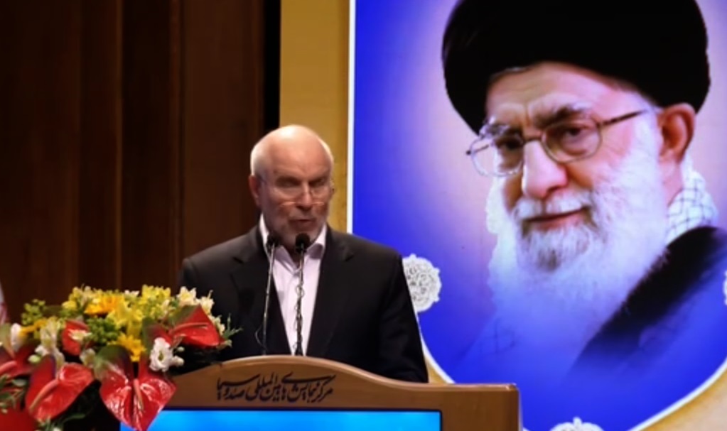 قالیباف: به حل مسائل زندگی مردم کمتر توجه شده است