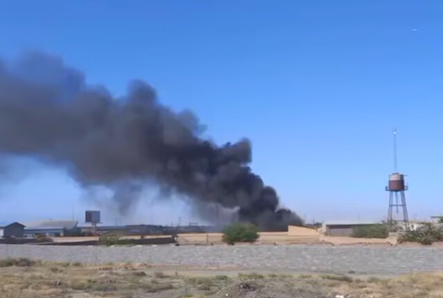 آتشسوزی گسترده در کارخانه موتورسازی مشهد/ آتشسوزی مهار شد +ویدیو آتشسوزی گسترده در کارخانه موتورسازی مشهد/ آتشسوزی مهار شد +ویدیو