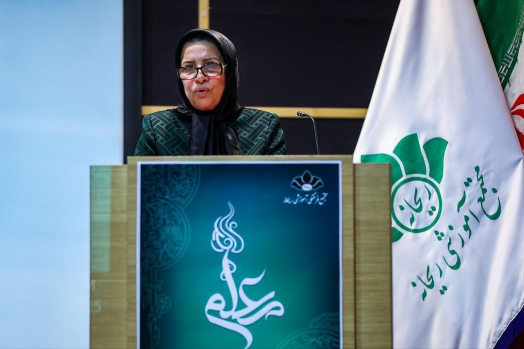 مراسم گرامیداشت روز معلم با حضور مدیر کل آموزش و پرورش استان کرمان