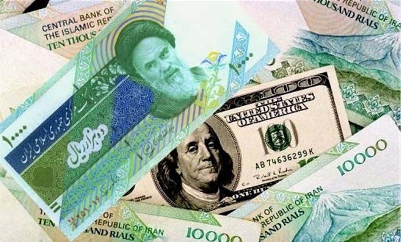 دلار ۸۳ هزار تومانی در بازار/ کاهش ارزش در واکنش به خبر مذاکرات دلار ۸۳ هزار تومانی در بازار/ کاهش ارزش در واکنش به خبر مذاکرات