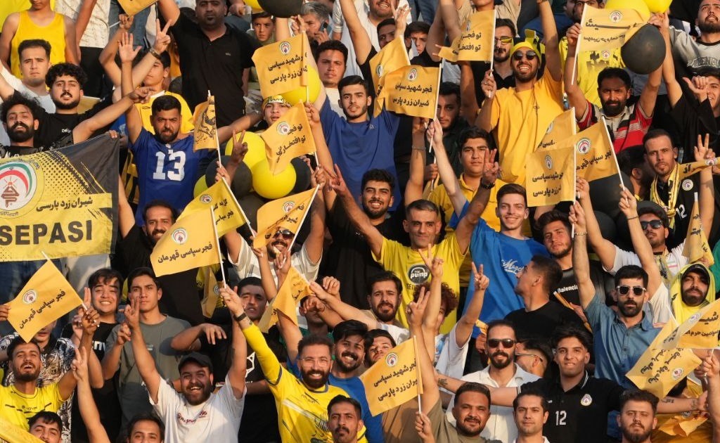 بازگشت شیرازیها؛ فجر سپاسی لیگ برتری شد بازگشت شیرازیها؛ فجر سپاسی لیگ برتری شد