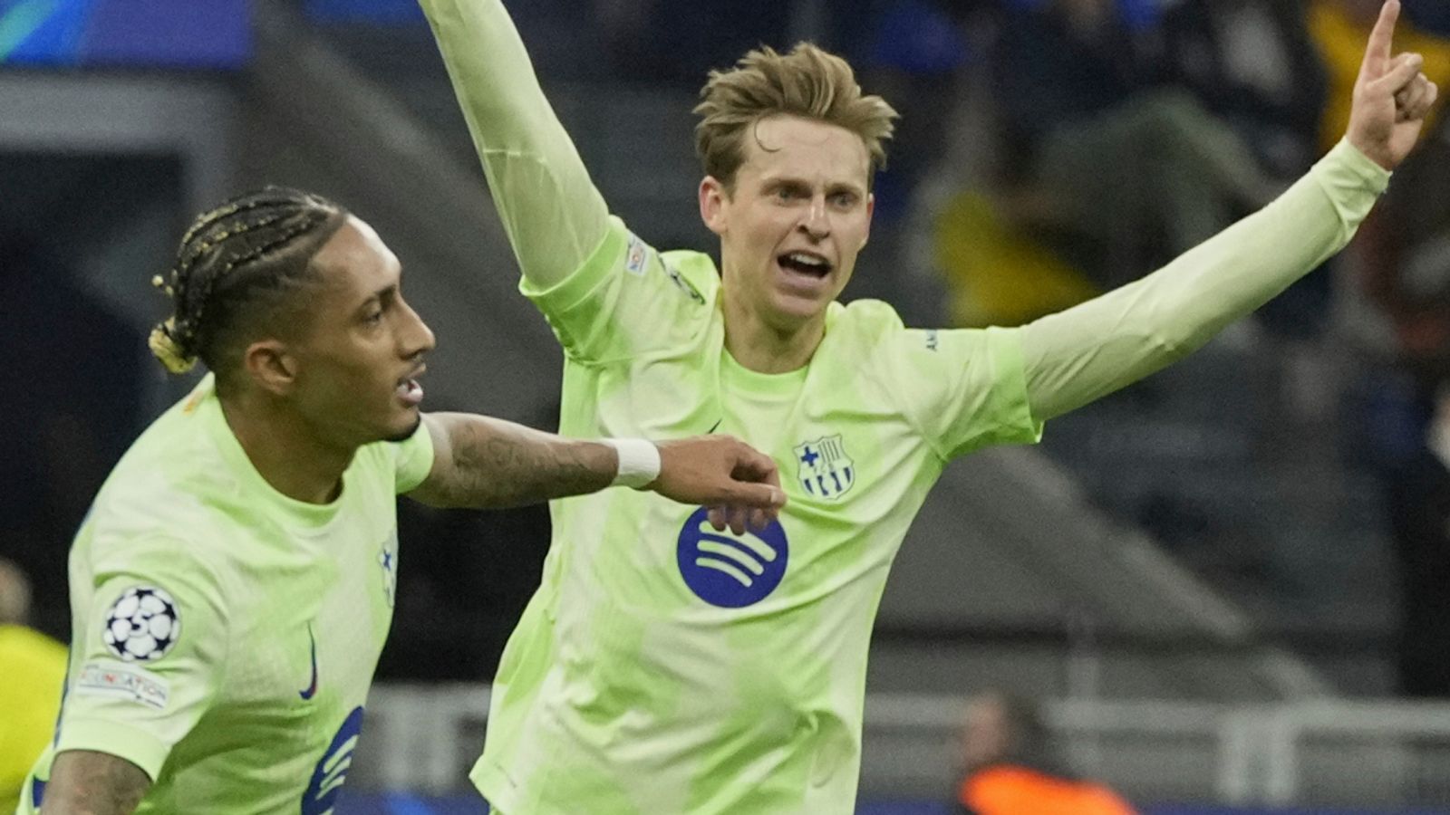 بازی جنونآمیز در جوزپهمهآتزا؛ فینال رویایی با پاس طارمی! بازی جنونآمیز در جوزپهمهآتزا؛ فینال رویایی با پاس طارمی!