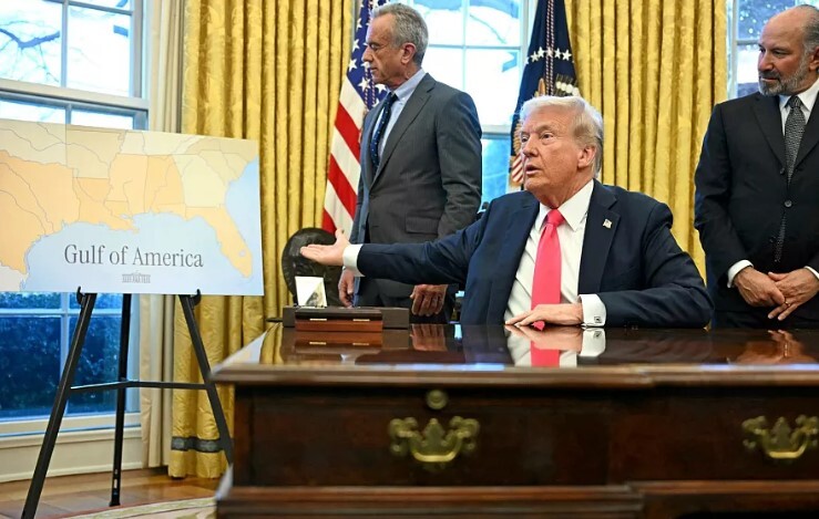 ادعای آسوشیتدپرس؛ ترامپ نام «خلیج فارس» را تغییر میدهد! ادعای آسوشیتدپرس؛ ترامپ نام «خلیج فارس» را تغییر میدهد!