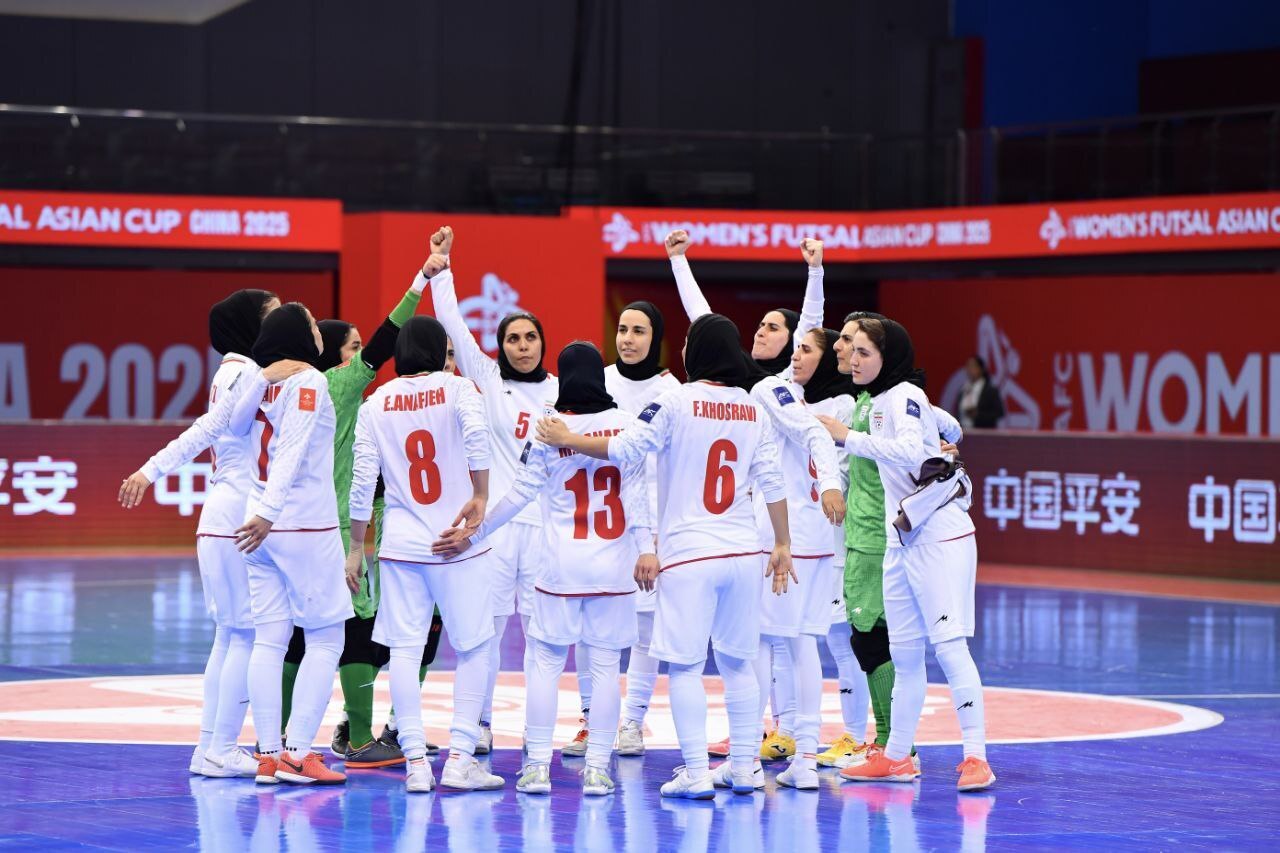 اولین برد تیم‌ملی فوتسال زنان با گلزنی ترکمان +عکس