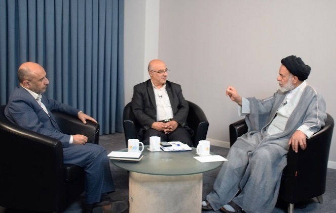 سید عباس نبوی: ما در بعضی از مسائل شکست خوردیم/ عباس معینی: هرچه جلو آمدیم؛ تفکیک قوا و دموکراسی کمرنگ شد سید عباس نبوی: ما در بعضی از مسائل شکست خوردیم/ عباس معینی: هرچه جلو آمدیم؛ تفکیک قوا و دموکراسی کمرنگ شد