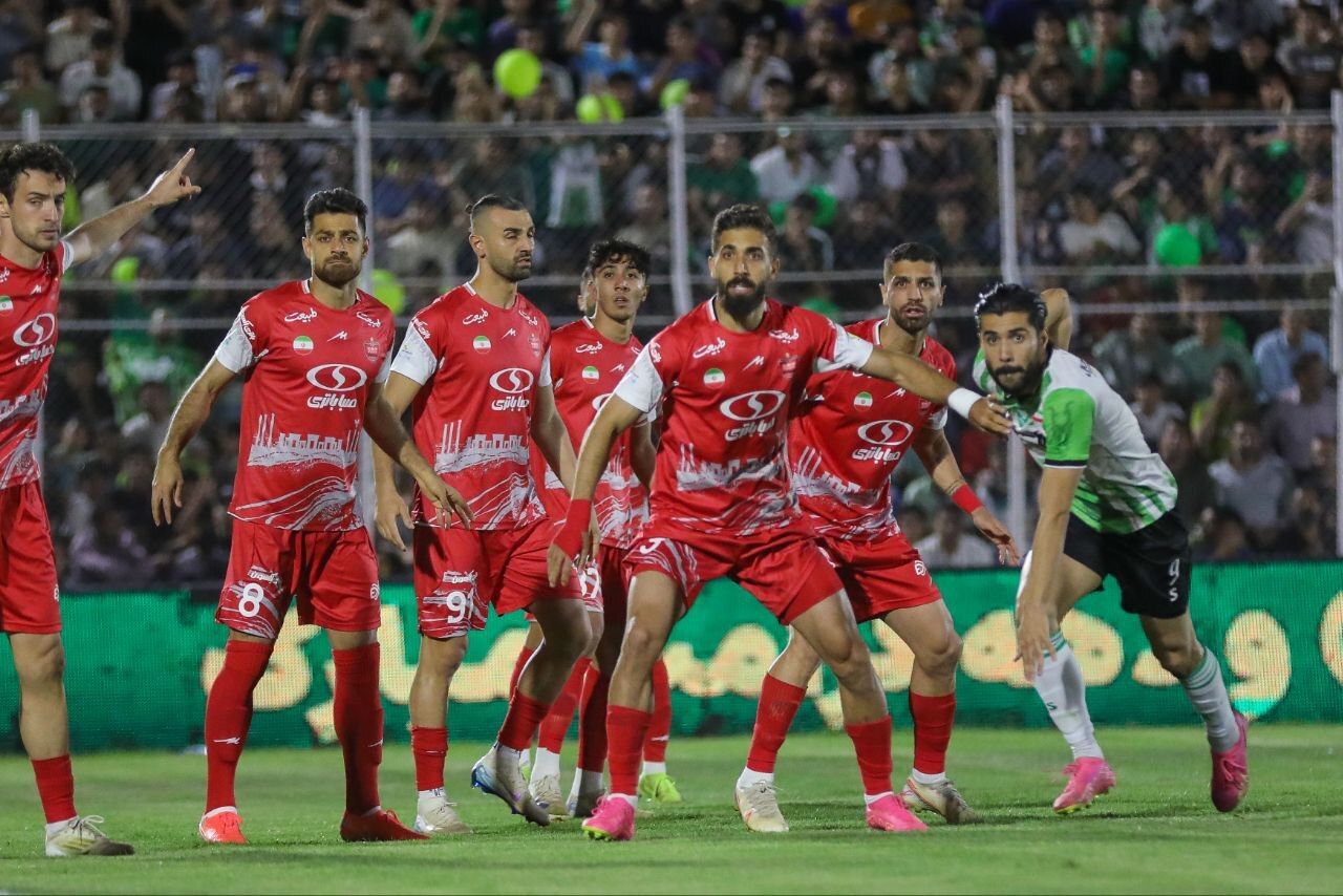 گزارش زنده: تراکتور ۰-۱ نساجی/ خیبر ۱-۰ پرسپولیس/ استقلال ۰-۰ چادرملو/ حرکت جنجالی در تبریز +ویدیو گزارش زنده: تراکتور ۰-۱ نساجی/ خیبر ۱-۰ پرسپولیس/ استقلال ۰-۰ چادرملو/ حرکت جنجالی در تبریز +ویدیو