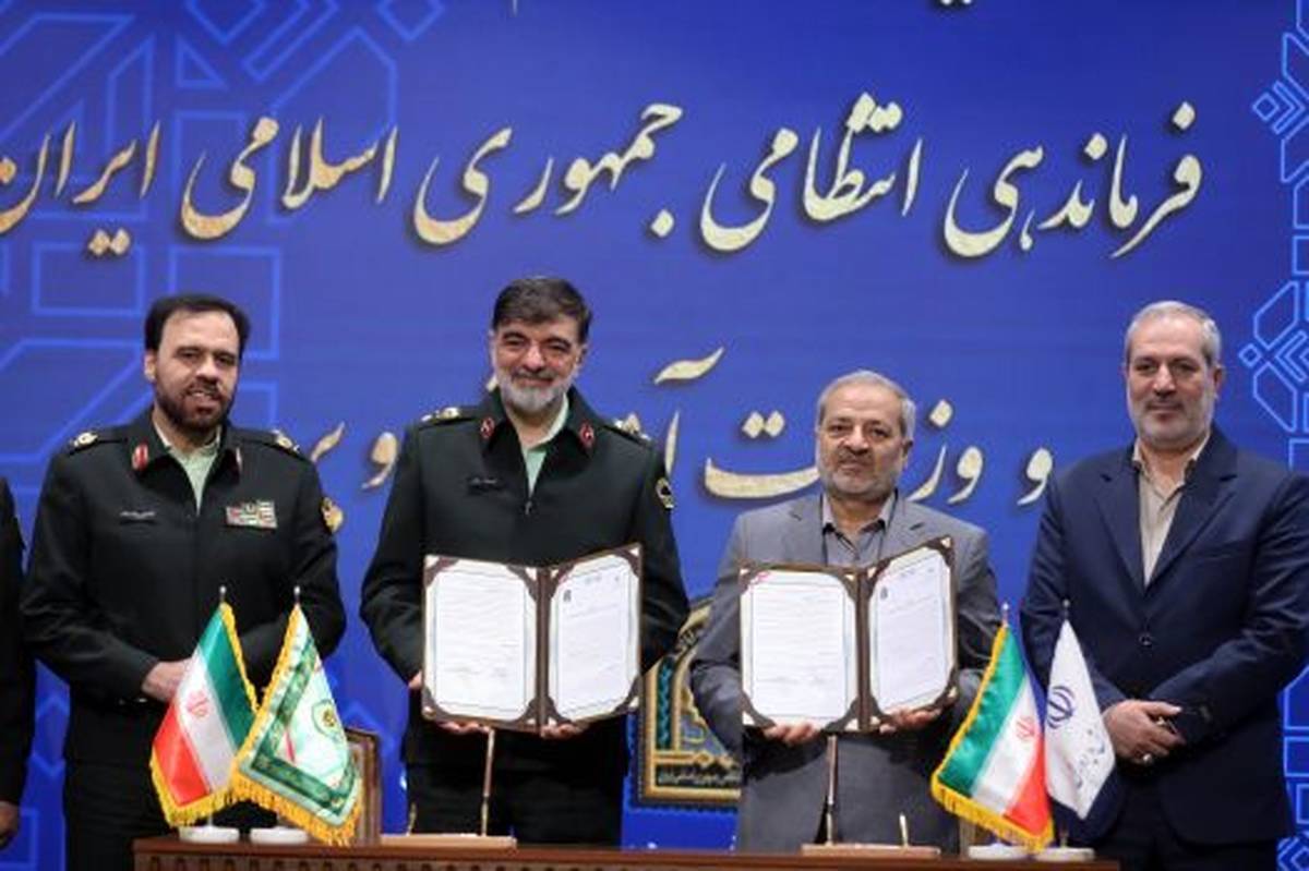 وزیر و فضای پلیسی در مدارس وزیر و فضای پلیسی در مدارس