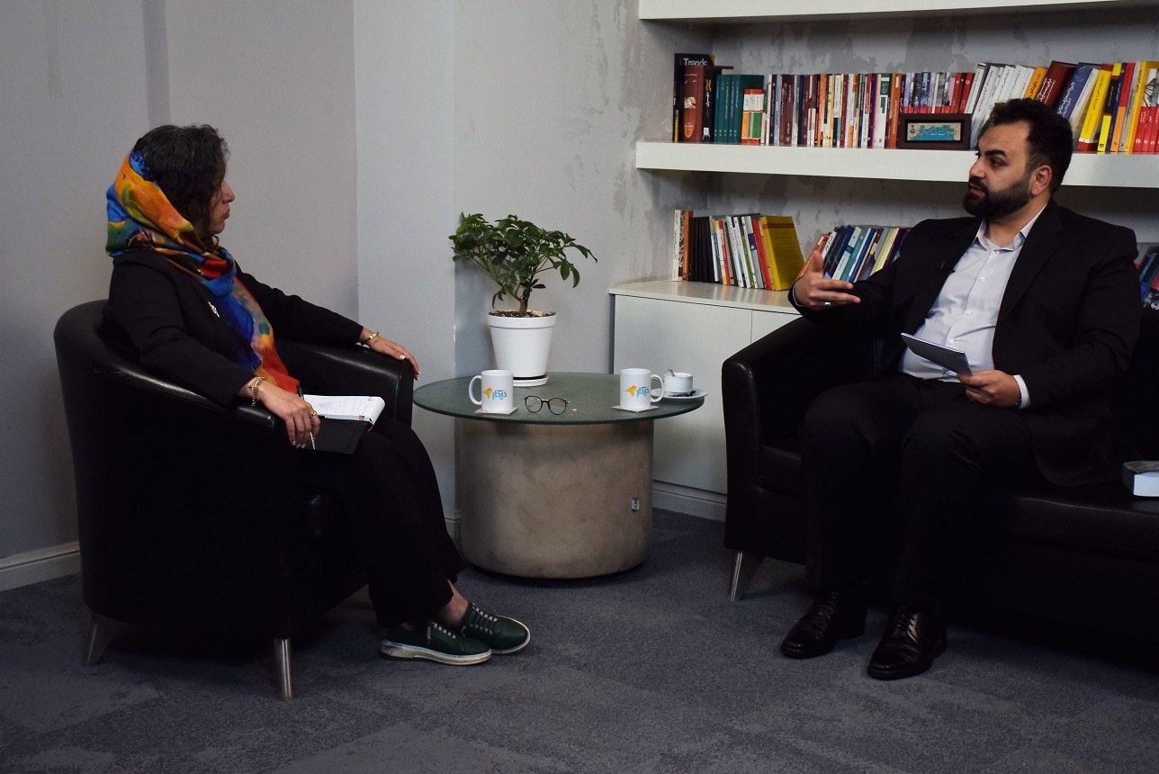 محمدامیرقدوسی: چه کسی اجازه تحکم در مساله حجاب را به