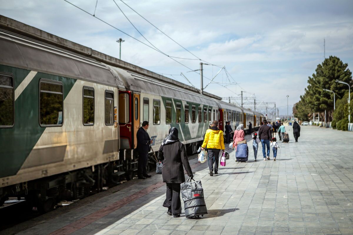 پیش‌فروش بلیت‌ قطارهای خرداد آغاز شد