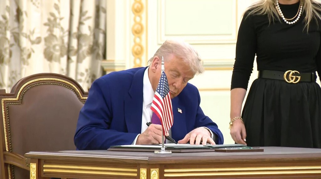 امضای توافقات راهبردی میان آمریکا و عربستان/ ترامپ: ما دوست هم هستیم امضای توافقات راهبردی میان آمریکا و عربستان/ ترامپ: ما دوست هم هستیم