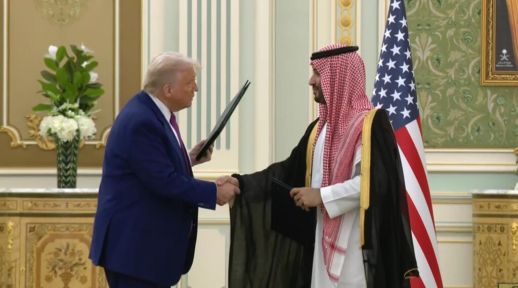 امضای توافقات راهبردی میان آمریکا و عربستان/ ترامپ: ما دوست هم هستیم امضای توافقات راهبردی میان آمریکا و عربستان/ ترامپ: ما دوست هم هستیم