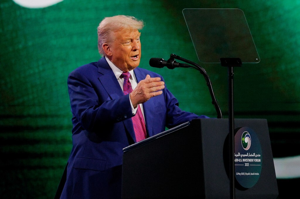 ترامپ: میخواهم با ایران توافق کنم ترامپ: میخواهم با ایران توافق کنم